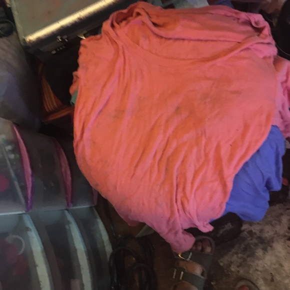 Clothes - Picture 5 of 12